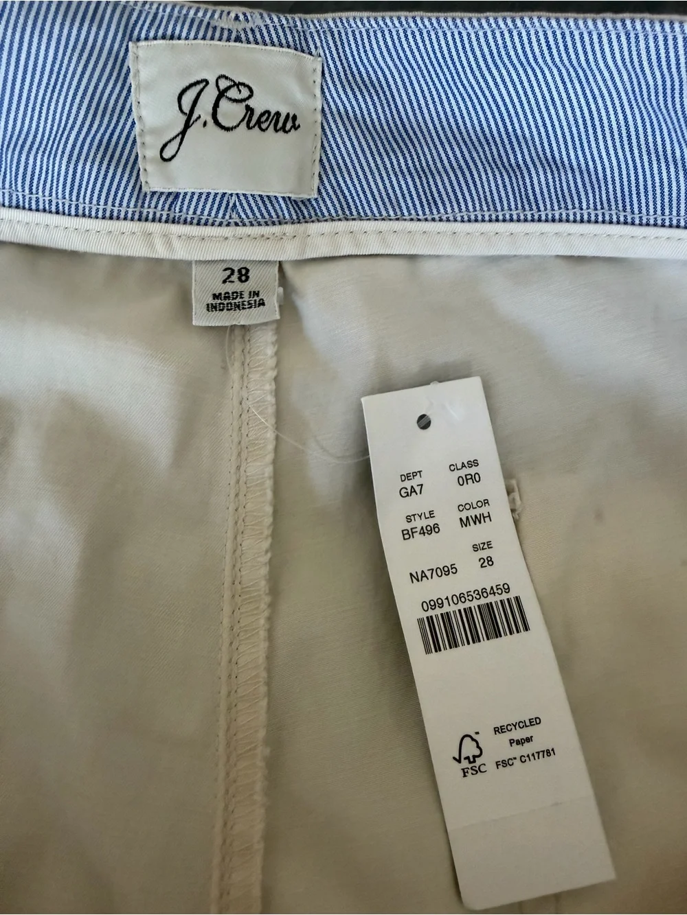 NWT Slim Boyfriend Chino Lightweight Patch-Pocket Cream Casual Pants Size 28